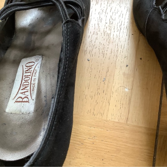 Bandolino Suede Shoes - Picture 7 of 10